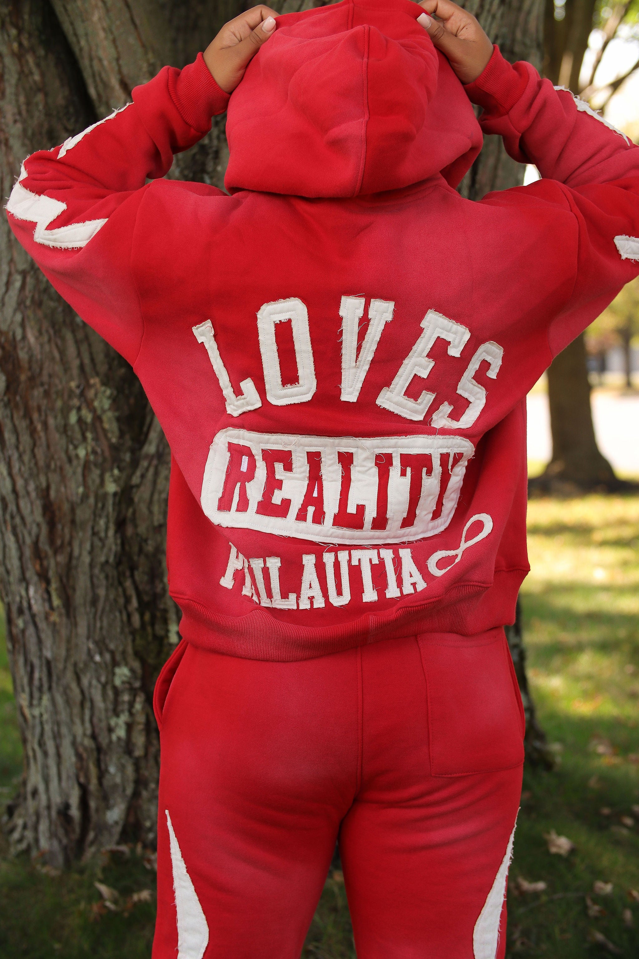 Gym Red Philautia Set